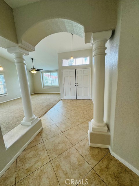 25665 Sierra Leone Court, Moreno Valley CA: https://media.crmls.org/medias/6ce6b6be-f8a9-4b21-9508-6ab7635d1692.jpg