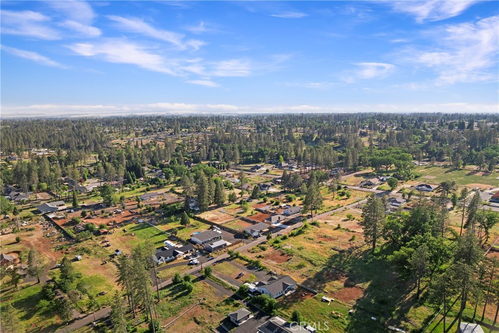 https://media.crmls.org/medias/6ce74b59-ba09-498a-8e0a-016c4396f659.jpg?preset=X-Large