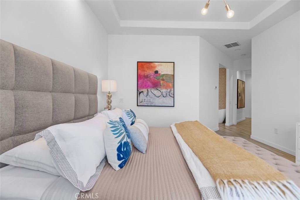 MLS #OC24101277 img 26