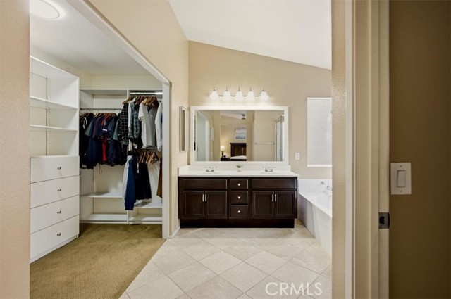 Detail Gallery Image 24 of 58 For 14666 Ontario Cir, Fontana,  CA 92336 - 4 Beds | 2/1 Baths