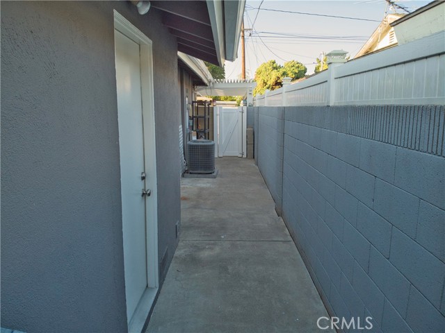 Detail Gallery Image 53 of 55 For 6091 Dundee Dr, Huntington Beach,  CA 92647 - 3 Beds | 2 Baths