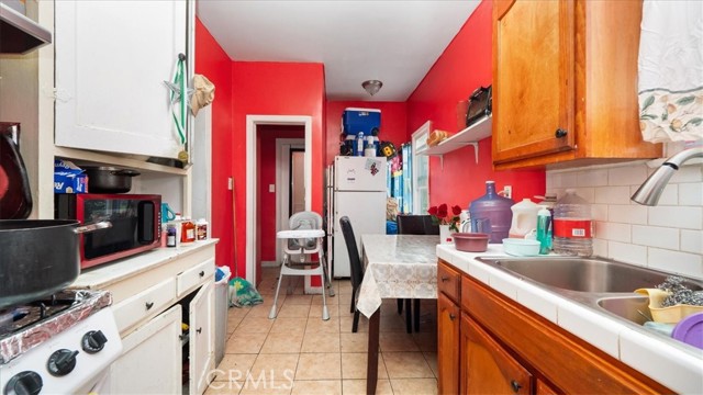 2432 Daly Street, Los Angeles CA: https://media.crmls.org/medias/6ce91112-b035-4771-90bc-a130fd9b38e8.jpg