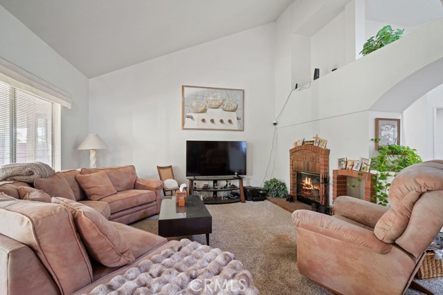 Detail Gallery Image 14 of 35 For 7539 Sunny Ridge, Highland,  CA 92346 - 4 Beds | 2 Baths