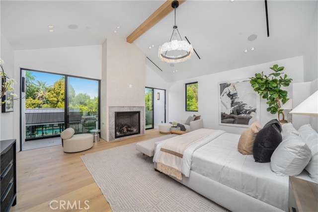 Detail Gallery Image 40 of 62 For 15457 Valley Vista Bld, Sherman Oaks,  CA 91403 - 6 Beds | 6/1 Baths