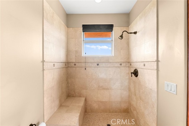 37654 Calle De Lobo, Murrieta CA: https://media.crmls.org/medias/6ceb7526-b0e3-4df9-bcd4-59122b3cff43.jpg