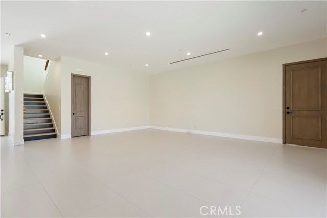 Detail Gallery Image 28 of 30 For 10347 Mapledale St, Bellflower,  CA 90706 - 4 Beds | 3 Baths