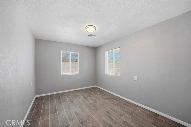 Detail Gallery Image 21 of 30 For 7791 Eucalyptus, Highland,  CA 92346 - 2 Beds | 1 Baths