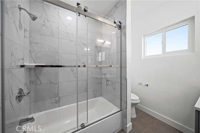 Detail Gallery Image 15 of 22 For 7710 Bluebell Ave, North Hollywood,  CA 91605 - 4 Beds | 2 Baths