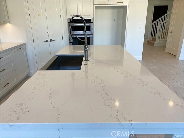 120 White Jasmine, Irvine CA: https://media.crmls.org/medias/6cecb6e0-e998-4a6c-9654-75c2904fc421.jpg
