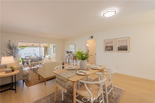 Detail Gallery Image 5 of 28 For 83 W Garden Gr, Port Hueneme,  CA 93041 - 3 Beds | 2 Baths