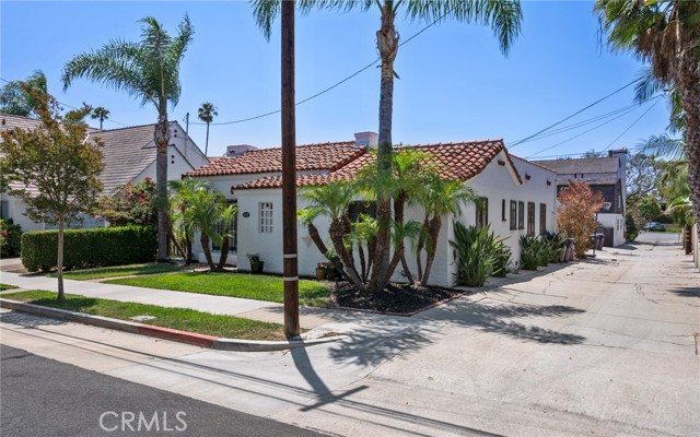 Detail Gallery Image 47 of 47 For 5022 E Broadway, Long Beach,  CA 90803 - 2 Beds | 2 Baths