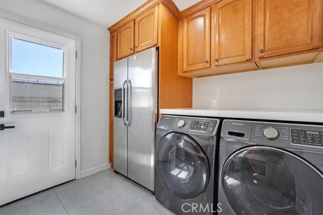 Detail Gallery Image 25 of 58 For 15330 Hart St, Van Nuys,  CA 91406 - 4 Beds | 4 Baths