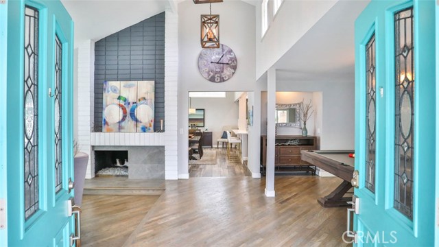 204 Calle Del Juego, San Clemente CA: https://media.crmls.org/medias/6cededec-fff8-44bd-bb05-8e297600ff7f.jpg