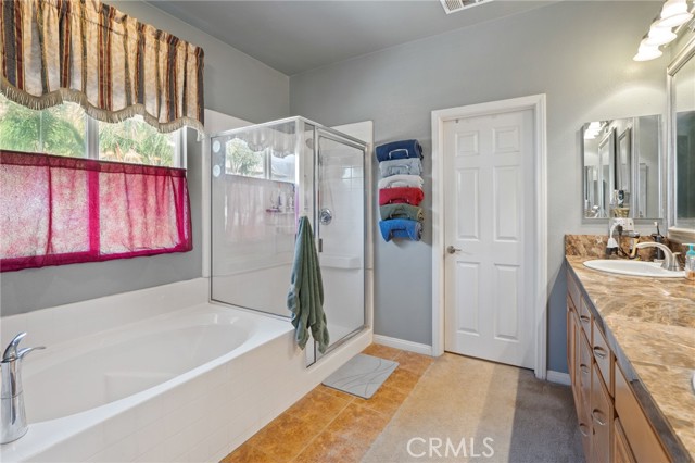 Detail Gallery Image 19 of 46 For 28300 Summertrail Pl, Highland,  CA 92346 - 4 Beds | 2/1 Baths