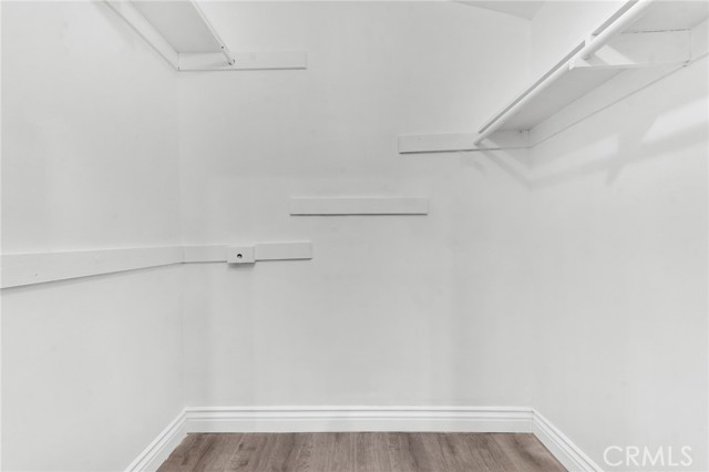 Detail Gallery Image 20 of 43 For 20416 Coulson, Woodland Hills,  CA 91367 - 3 Beds | 2/1 Baths