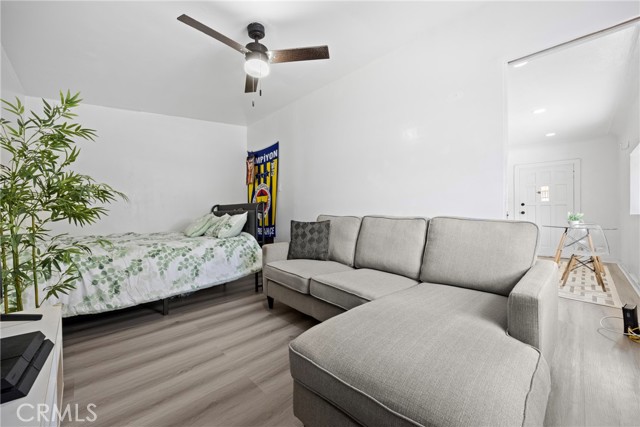 Detail Gallery Image 14 of 16 For 2210 Clyde, Los Angeles,  CA 90016 - – Beds | – Baths