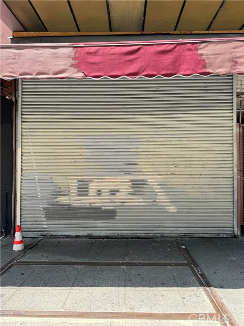  Commercial for Sale in Los Angeles, California
