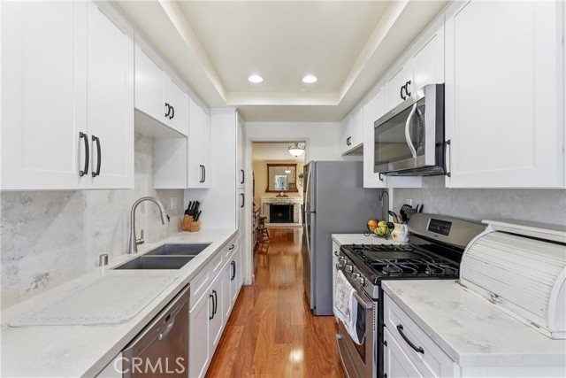 Detail Gallery Image 16 of 37 For 8276 Constantine Drive, Huntington Beach,  CA 92646 - 2 Beds | 1/1 Baths