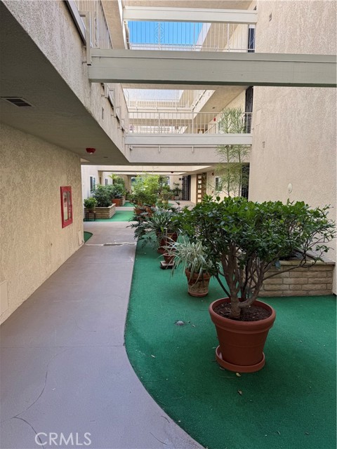 Detail Gallery Image 2 of 8 For 2387 via Mariposa W., Laguna Woods,  CA 92637 - 2 Beds | 2 Baths