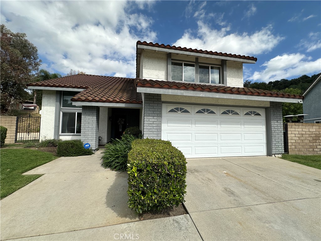 23121 Singing Wind Road