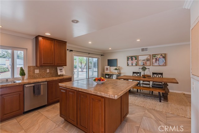 Detail Gallery Image 17 of 50 For 5955 Dartmouth Ave, Rancho Cucamonga,  CA 91737 - 4 Beds | 2 Baths