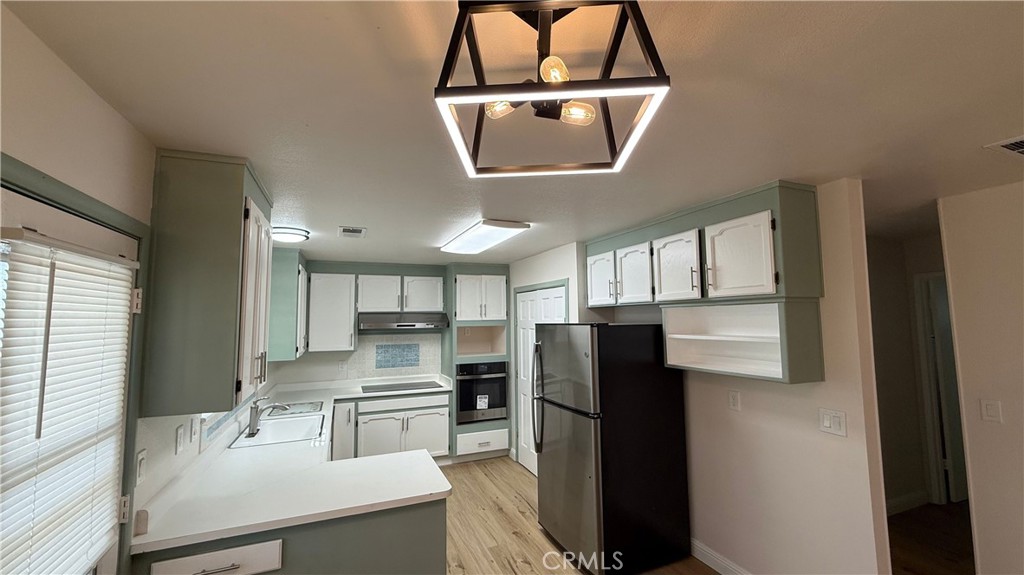 MLS #OR25267312 image #10