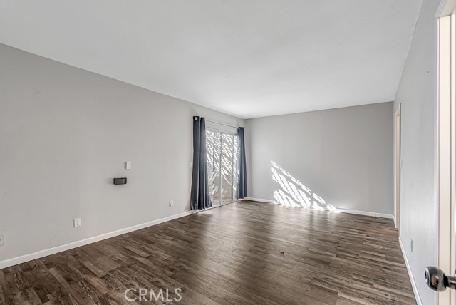 Detail Gallery Image 16 of 22 For 16465 Green Tree, Victorville,  CA 92395 - 2 Beds | 2 Baths