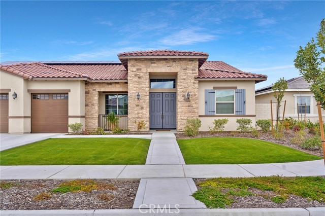 Detail Gallery Image 2 of 38 For 12412 Heritage Dr, Bakersfield,  CA 93311 - 5 Beds | 3/1 Baths