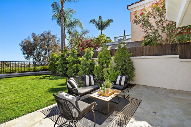 10 Novilla, Laguna Niguel CA: https://media.crmls.org/medias/6cf5c75d-2dd1-4686-ac41-3676027faacb.jpg
