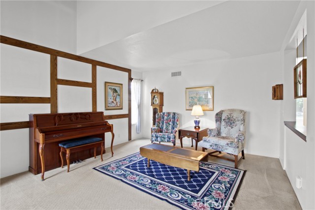 20392 Densmore Lane, Huntington Beach CA: https://media.crmls.org/medias/6cf5fe30-39f1-4d7b-ade3-c15385b98f03.jpg