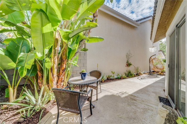 Detail Gallery Image 20 of 26 For 22 La Costa, Laguna Beach,  CA 92651 - 3 Beds | 2/1 Baths