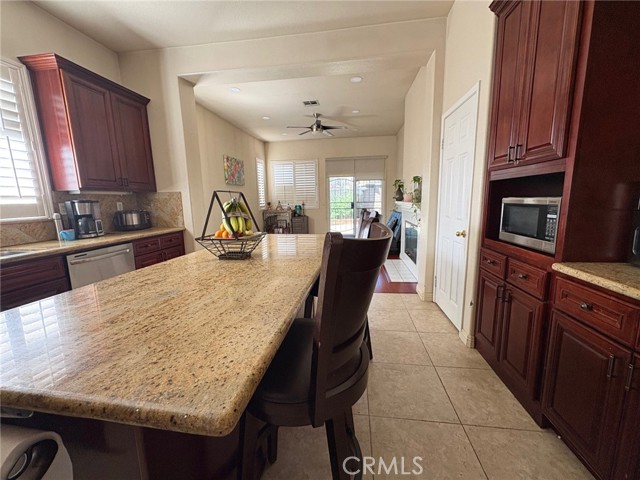 Detail Gallery Image 12 of 49 For 6952 Fontaine Pl, Rancho Cucamonga,  CA 91739 - 3 Beds | 2 Baths