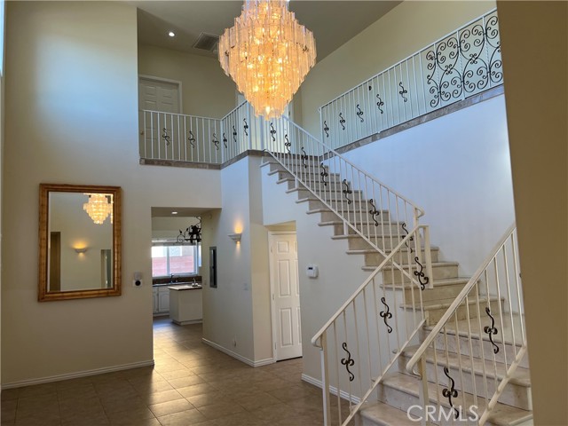 7004 Longridge Avenue, North Hollywood CA: https://media.crmls.org/medias/6cf7032f-f828-466f-bd15-90afbf35ca66.jpg