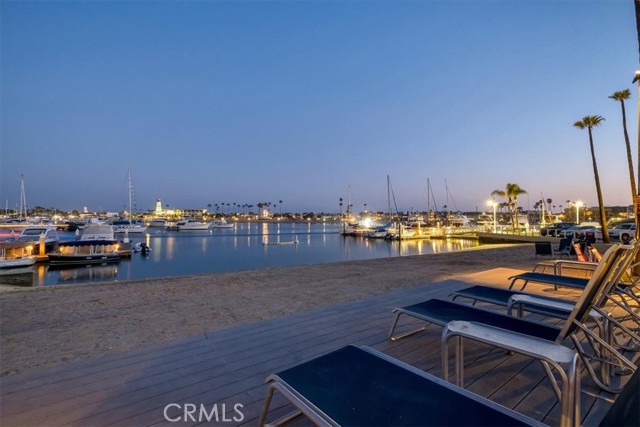 Detail Gallery Image 42 of 50 For 12 Anchorage Way, Newport Beach,  CA 92663 - 2 Beds | 2/1 Baths