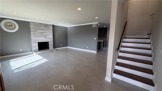 Front Image Thumbnail for CRGD25275103