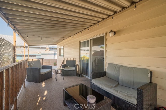1512 E 5th Street, Ontario CA: https://media.crmls.org/medias/6cf87e69-01a5-43e3-8a42-ec834c806033.jpg