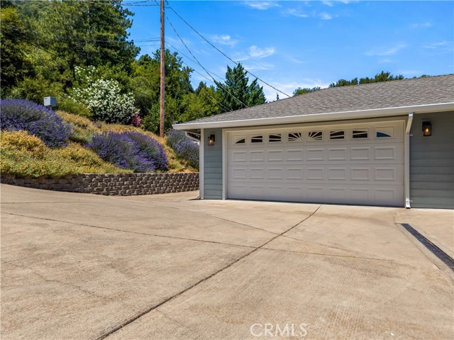 3592 Pine Terrace Drive, Kelseyville CA: https://media.crmls.org/medias/6cf8b3d3-67c8-4c63-8123-339915a86764.jpg