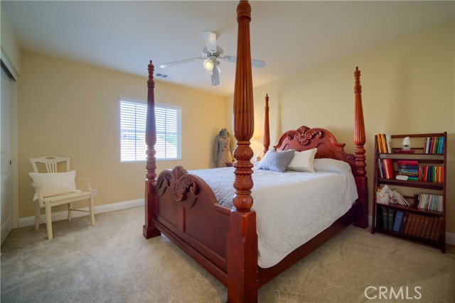 Detail Gallery Image 10 of 41 For 12010 Santiam Ct, Jurupa Valley,  CA 91752 - 5 Beds | 3/1 Baths