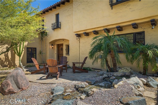 516 E Stocker Street, Glendale CA: https://media.crmls.org/medias/6cfb7569-6bf9-483c-9900-59f3ef376abb.jpg