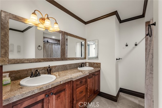 Detail Gallery Image 31 of 58 For 8022 Wesley, Joshua Tree,  CA 92252 - 5 Beds | 4/1 Baths