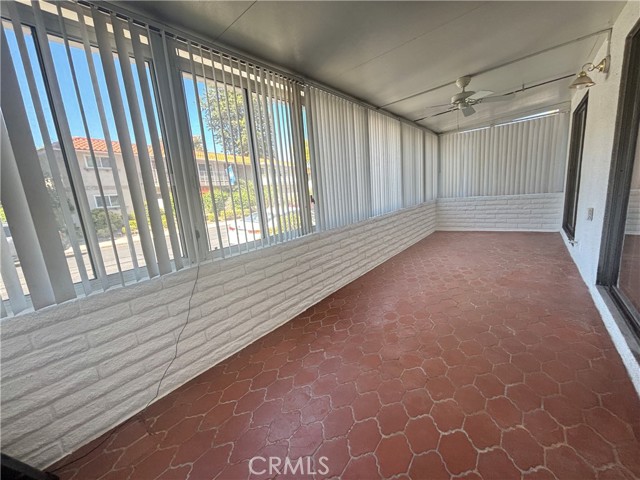 2070 Via Mariposa E, Laguna Woods CA: https://media.crmls.org/medias/6cfcb1bf-127c-4437-9b1a-f9678b1640f8.jpg