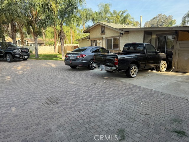 4176 Agate Street, Jurupa Valley CA: https://media.crmls.org/medias/6cfd3981-96df-4b0b-9866-e4769315648d.jpg