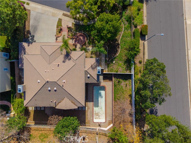 Detail Gallery Image 2 of 75 For 2409 Santiago, La Verne,  CA 91750 - 5 Beds | 3 Baths