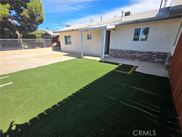 1204 E Avenue Q4, Palmdale CA: https://media.crmls.org/medias/6cfea4f3-a2b8-4f56-86ee-075f01363ce1.jpg
