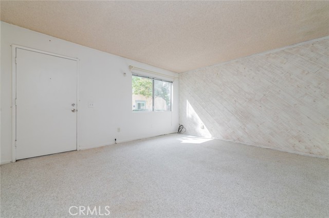 Detail Gallery Image 5 of 20 For 2533 Colgate Way, Riverside,  CA 92507 - 2 Beds | 1/1 Baths