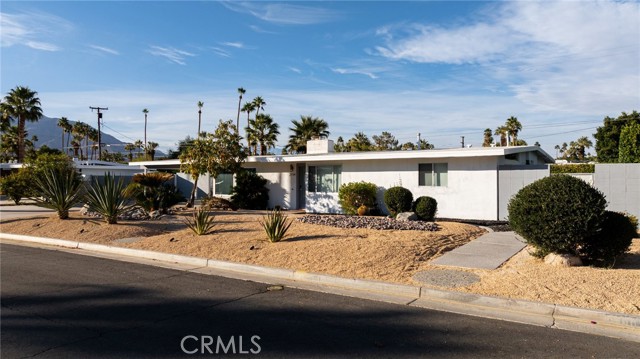 Image 2 of 33 For 2194 Park Drive