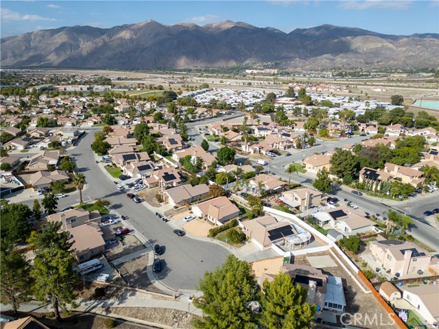 1363 Galileo Way, San Jacinto CA: https://media.crmls.org/medias/6cffc15b-9e70-43dd-b940-1417136a9deb.jpg