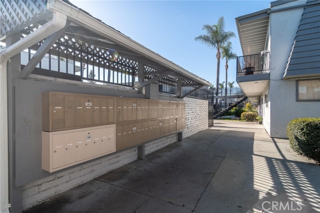 Detail Gallery Image 14 of 15 For 5500 Ackerfield Ave #407,  Long Beach,  CA 90805 - 2 Beds | 1 Baths
