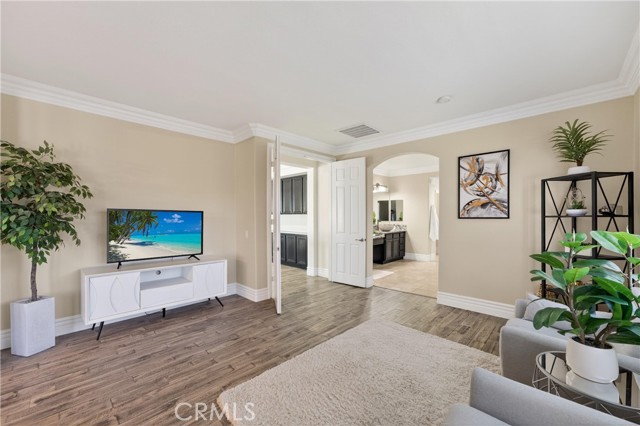 Detail Gallery Image 30 of 44 For 2634 Old Windmill Ct, Riverside,  CA 92503 - 5 Beds | 4/1 Baths