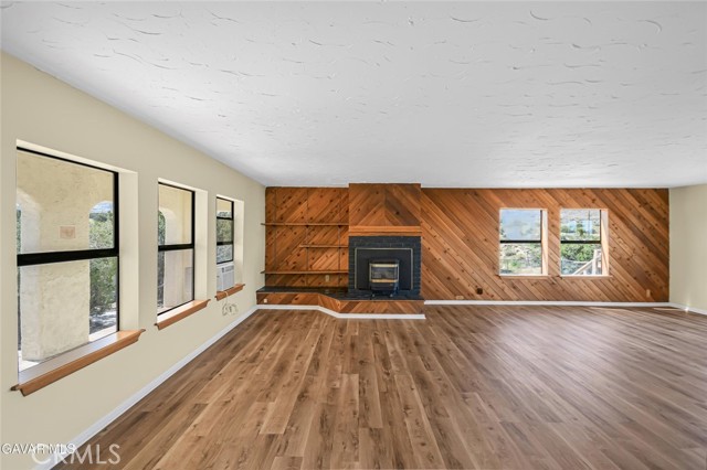 Detail Gallery Image 3 of 40 For 31720 96th Street East, Littlerock,  CA 93543 - 2 Beds | 2 Baths